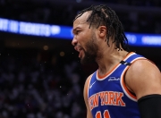 包含纽约尼克斯士气爆棚，总决赛季后赛遇上休斯顿火箭，目标明确直指晋级的词条