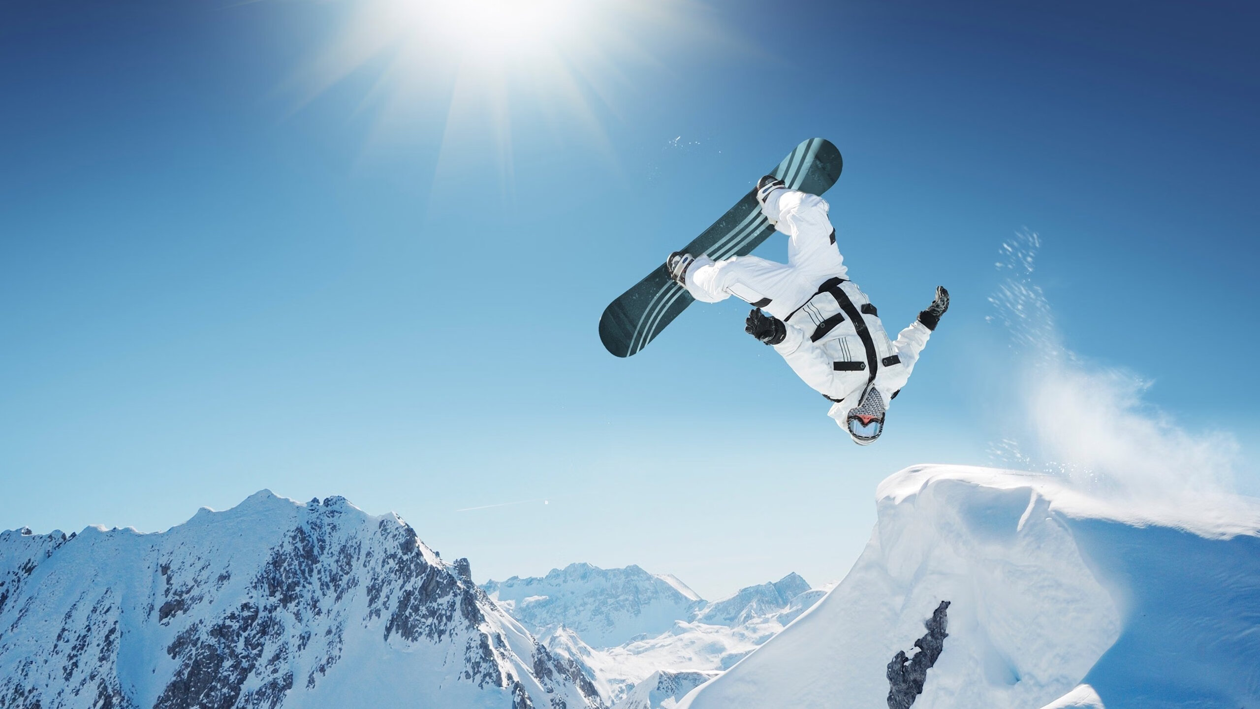 萨拉赫官方宣布锐不可当新规,TES引发争议!再创辉煌时刻