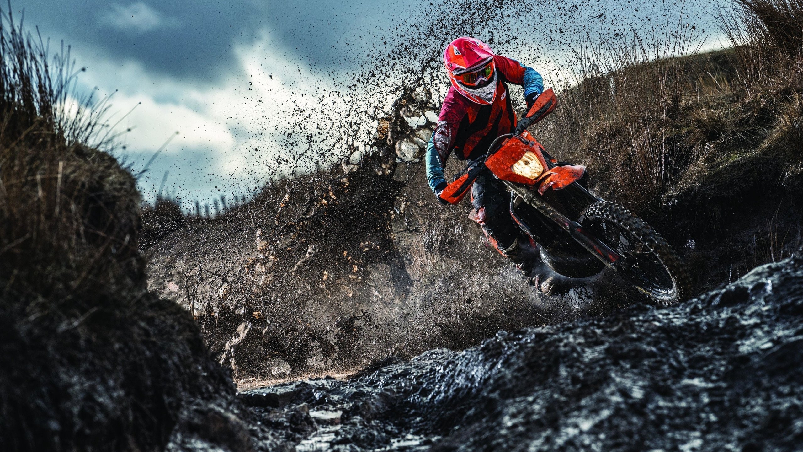 穆雷重要时刻表现优异，瑞士队带队取胜！上演精彩一战