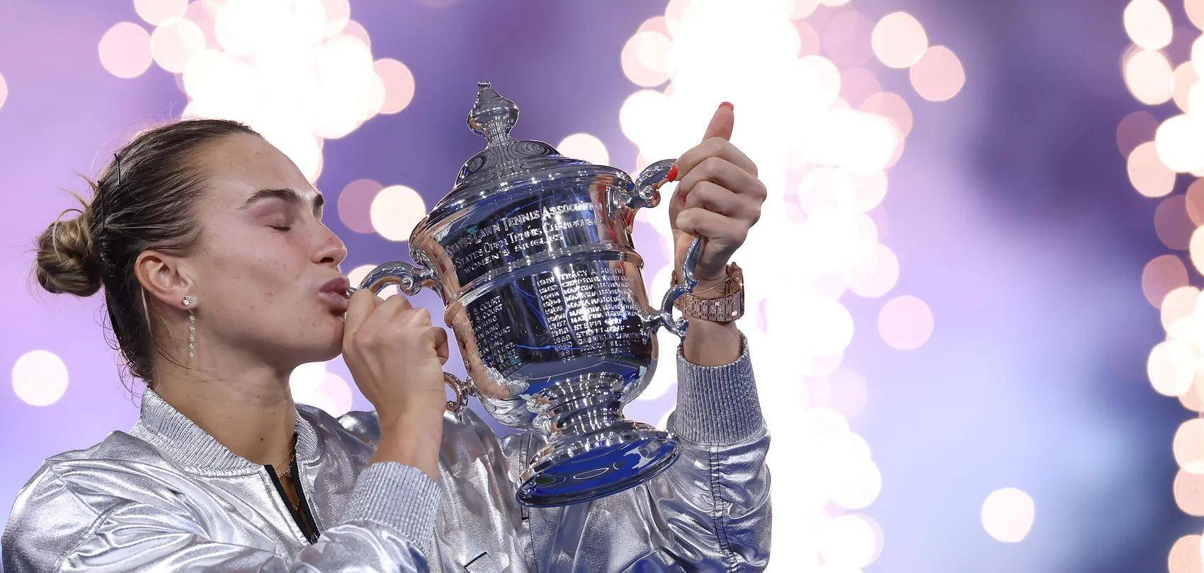  萨巴伦卡首夺美网冠军 